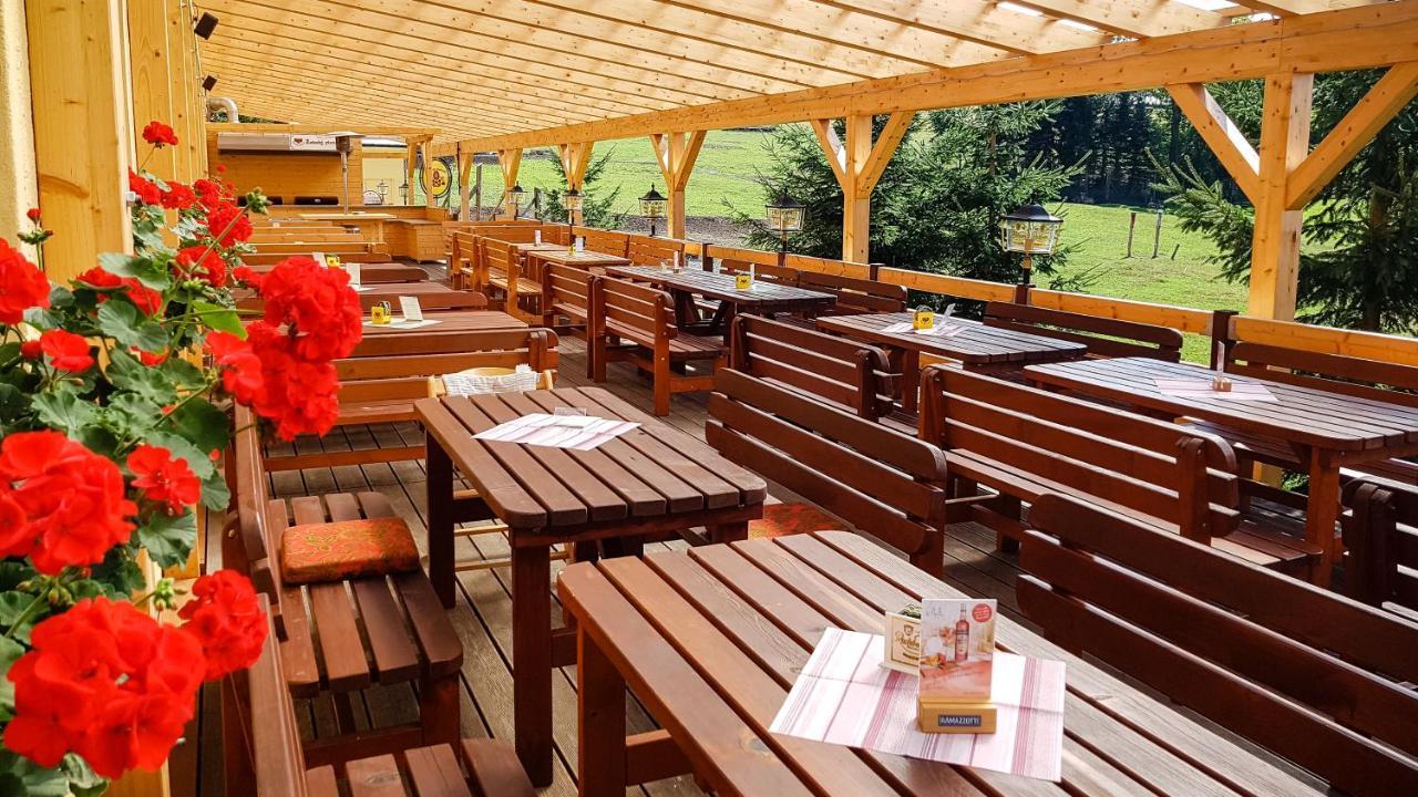 Ferienhotel Goldhuebel Neuhausen  Zewnętrze zdjęcie